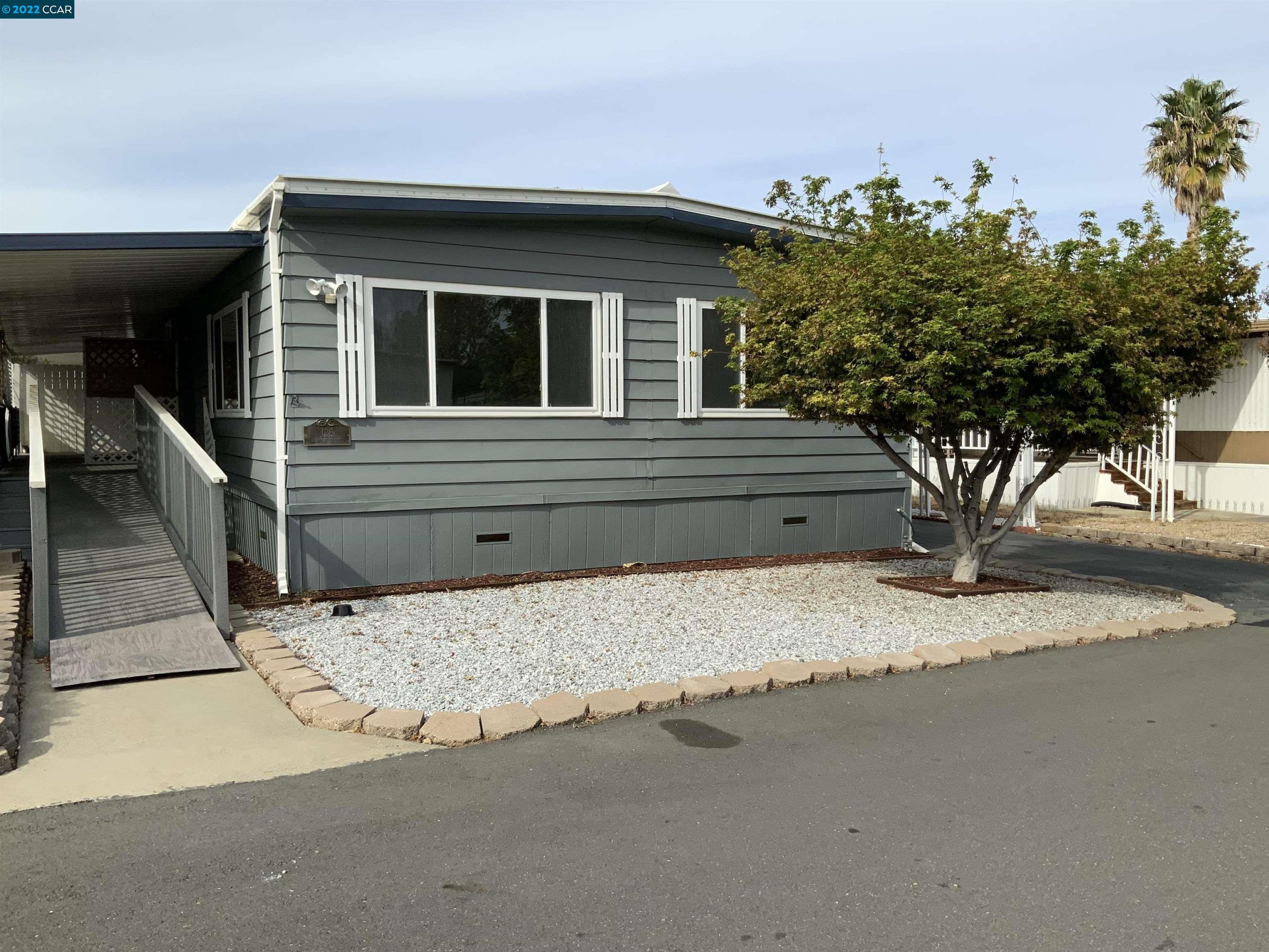 136 Banyon Dr. Pittsburg, CA 94565